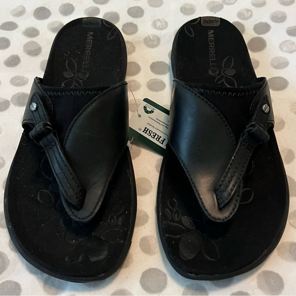 NWT Merrell Women’s Grace Black Leather Flip Sandals Size 6 - Picture 3 of 13